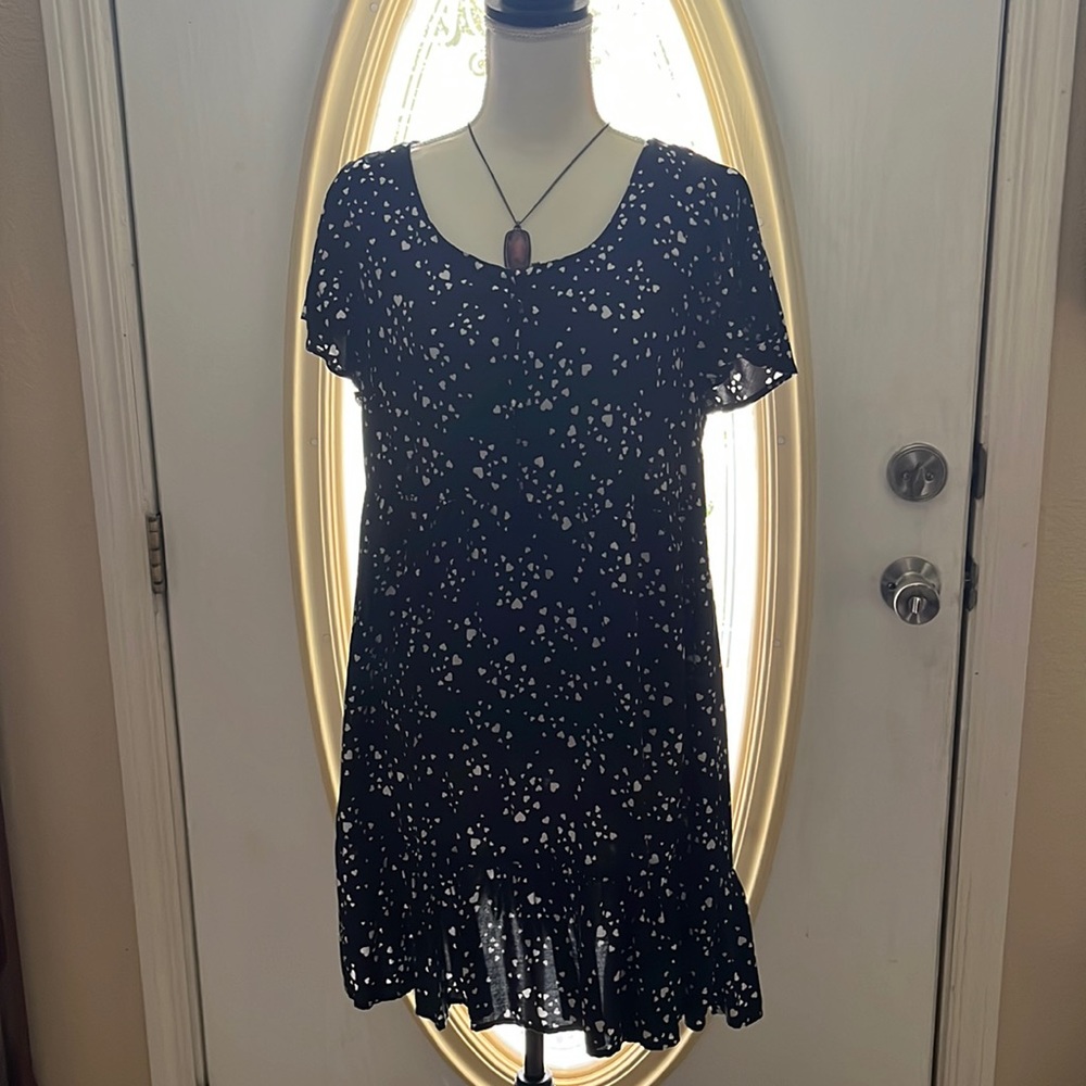 Short black ruffled dress with white hearts PLUS SIZE